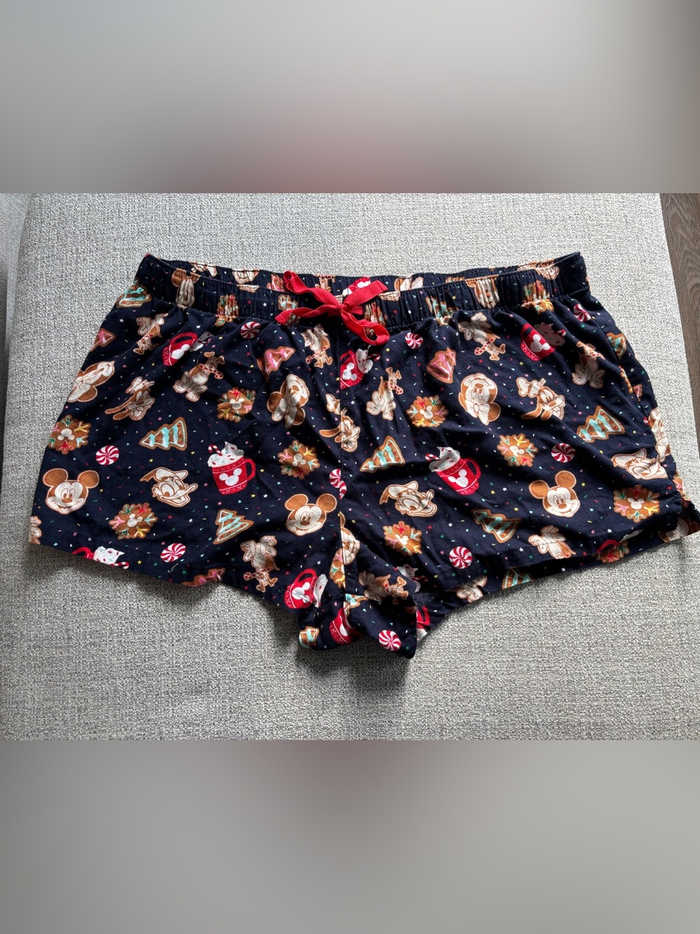 Old Navy X Disney Holiday Flannel Pajama Shorts